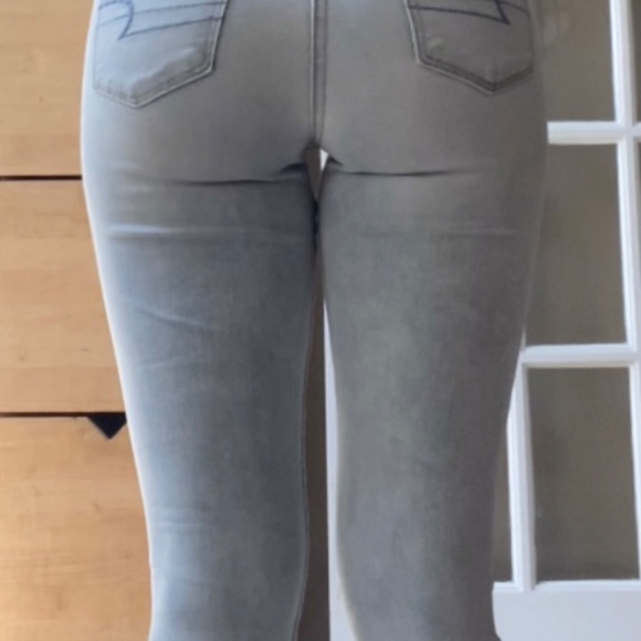 American Eagle jeans, size 4 - Picture 2 of 5